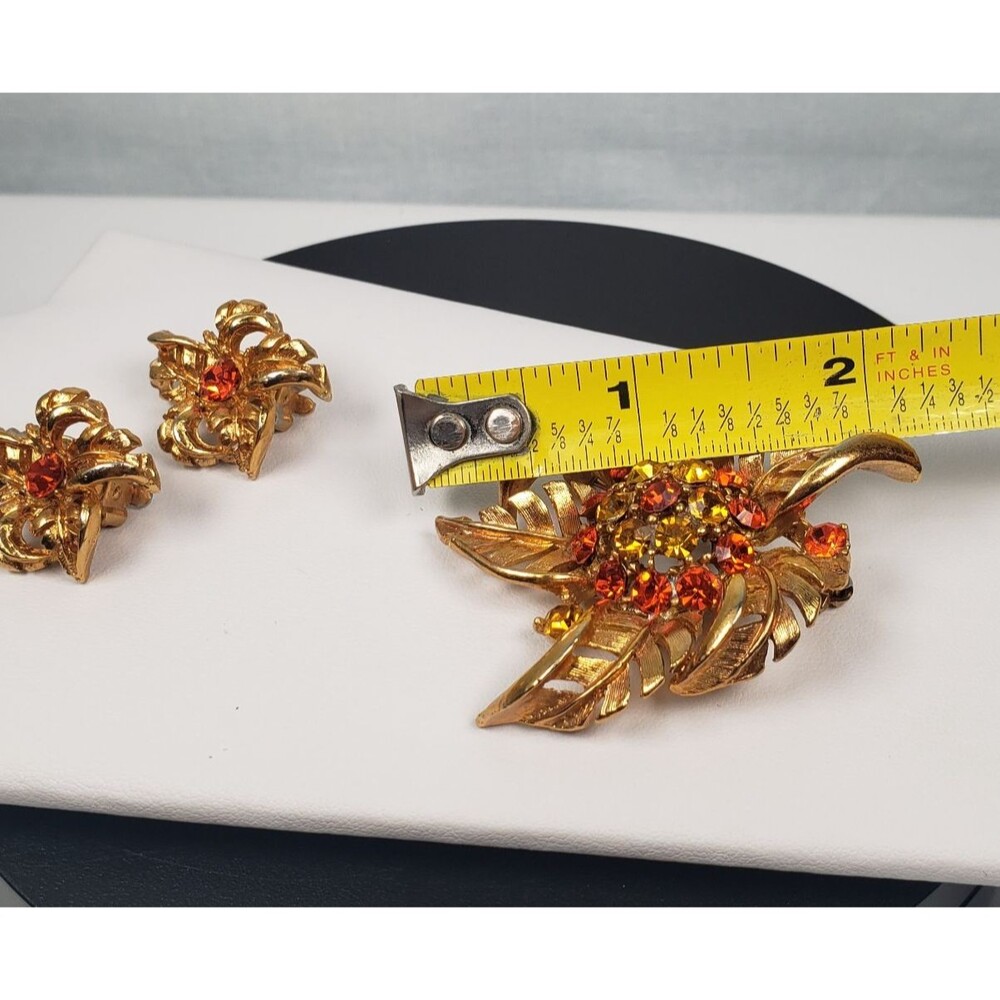 Vintage Flower Orange Yellow Crystal Rhinestone Leaf Brooch Clip On Earring Set - Picture 14 of 16